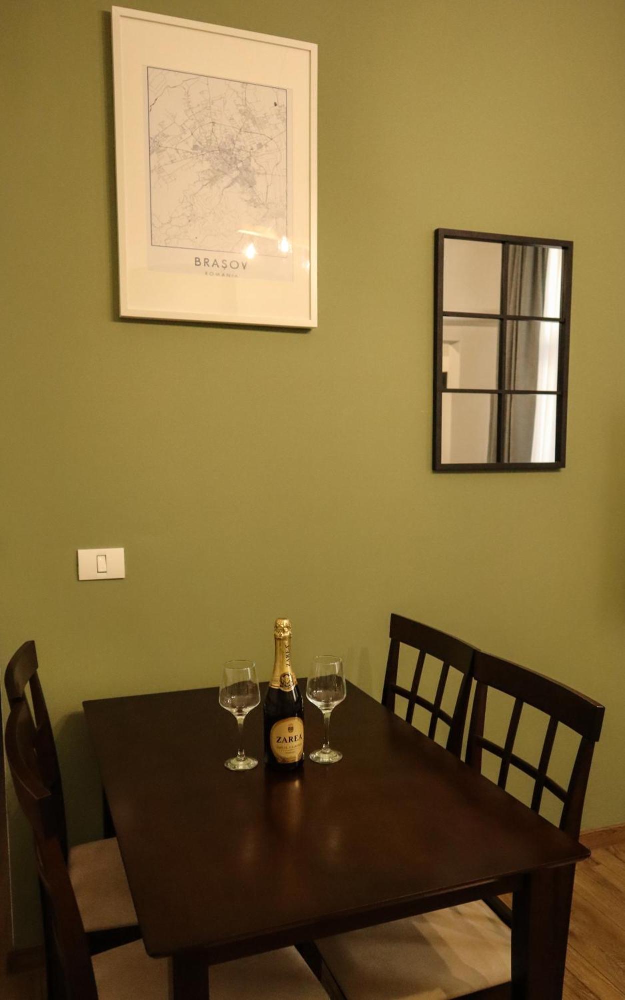 Hirooms Appartamento Braşov